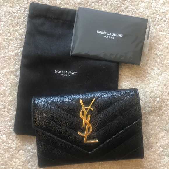 YSL cardholder with flap - Picture 1 of 5